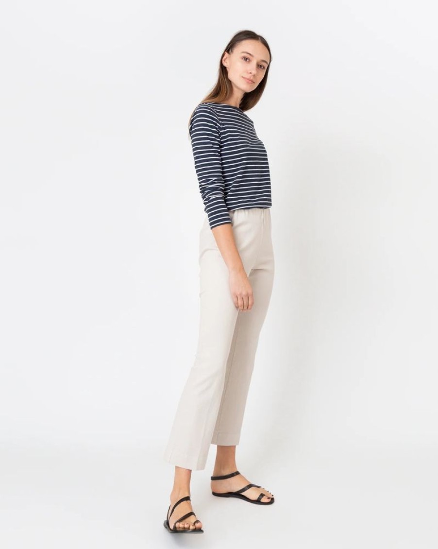 Apparel Ann Mashburn | Faye Flare Cropped Pant Taupe Stretch Twill