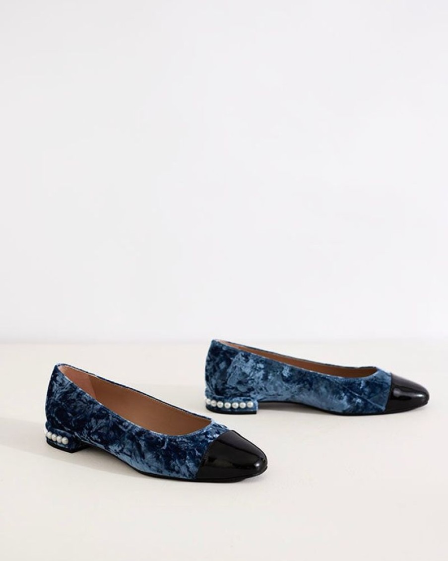 Shoes Stuart Weitzman | Pearl Flat Indigo Velvet & Black Patent