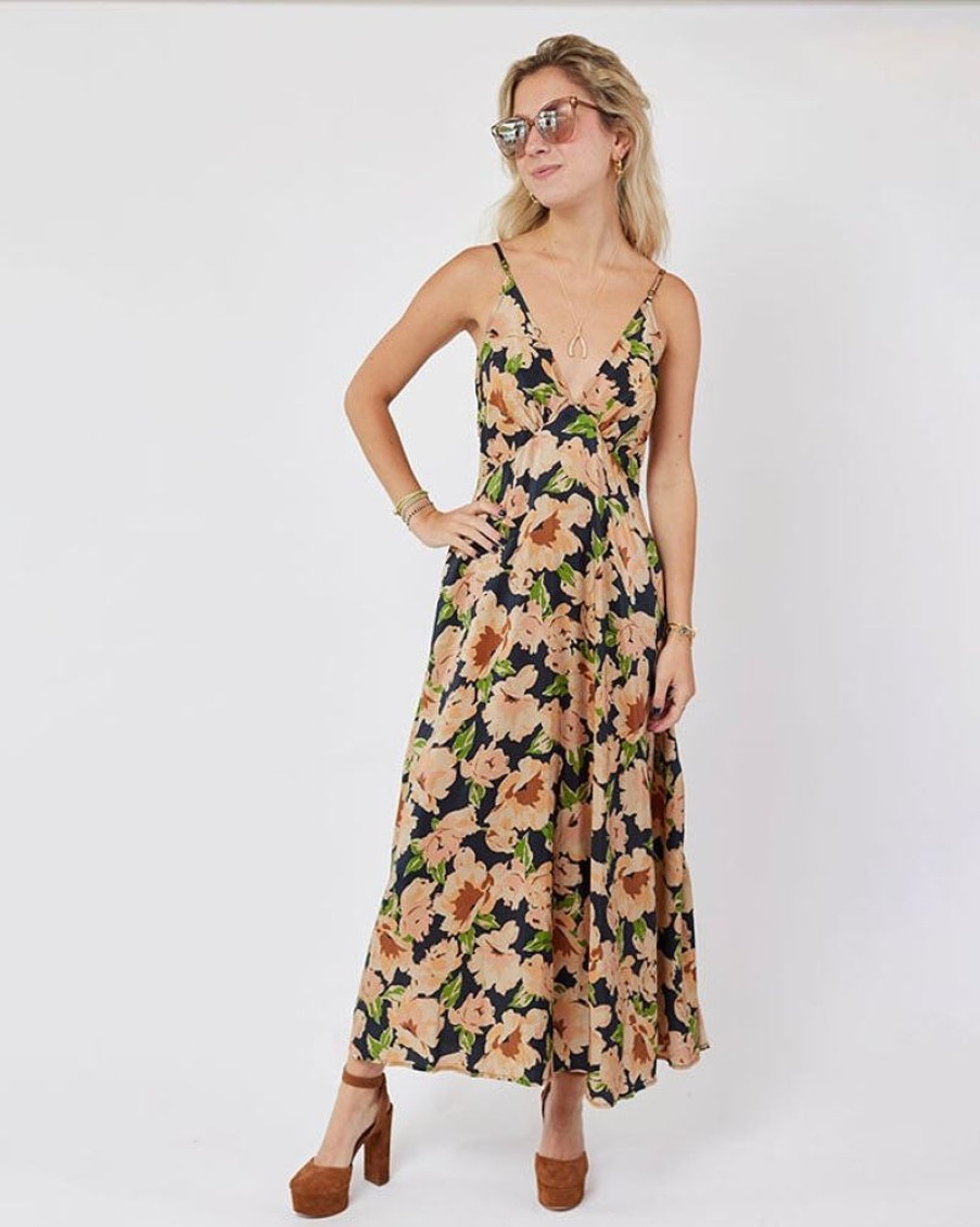 Apparel The Great | Serene Dress Victorian Rose Print